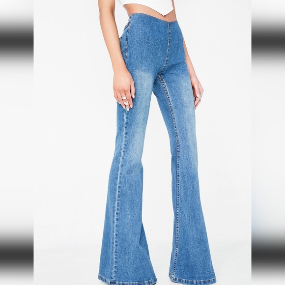 Posher Look Book - Picture 17 of 17